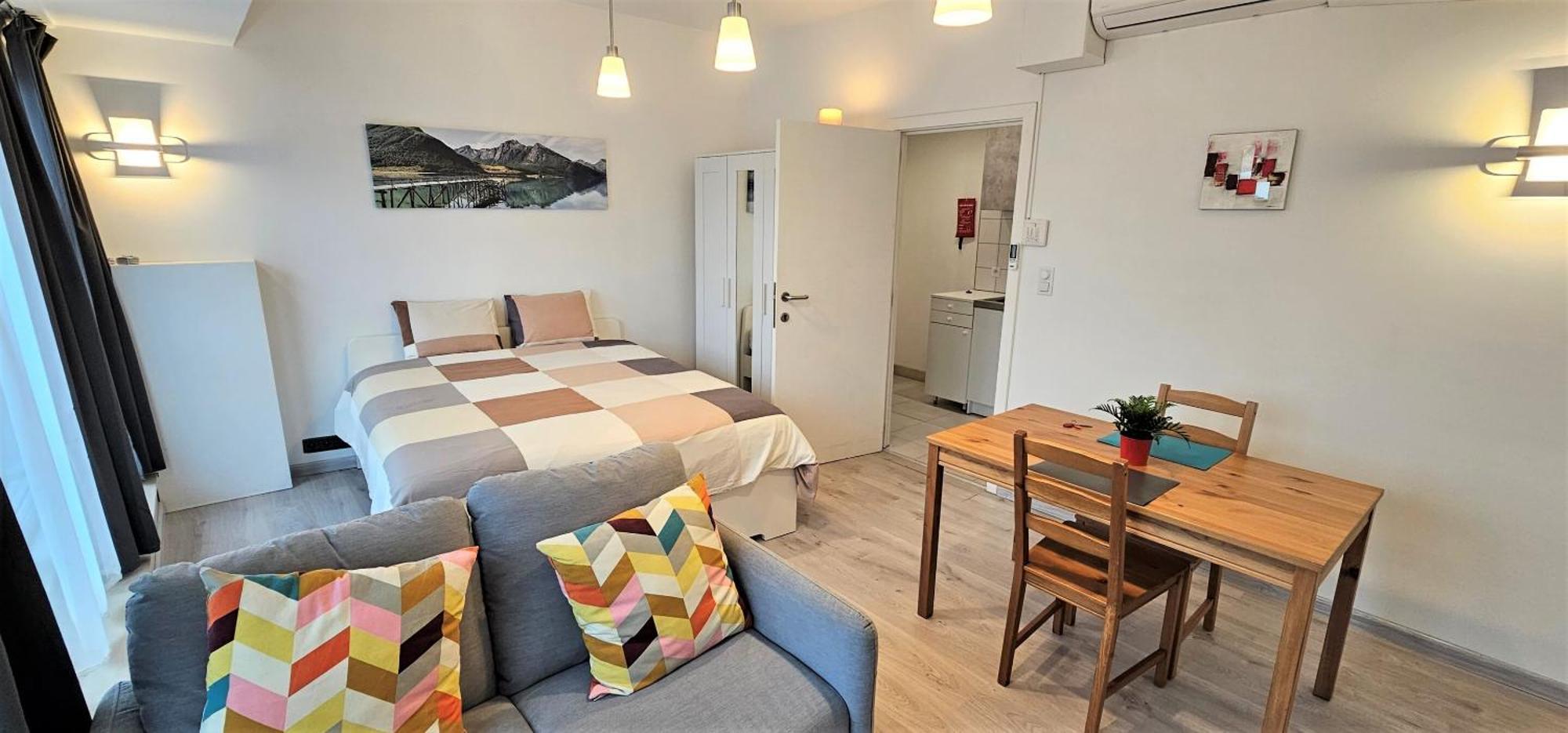 Apartment Chez Esmara Et Philippe Brussel Ruang foto