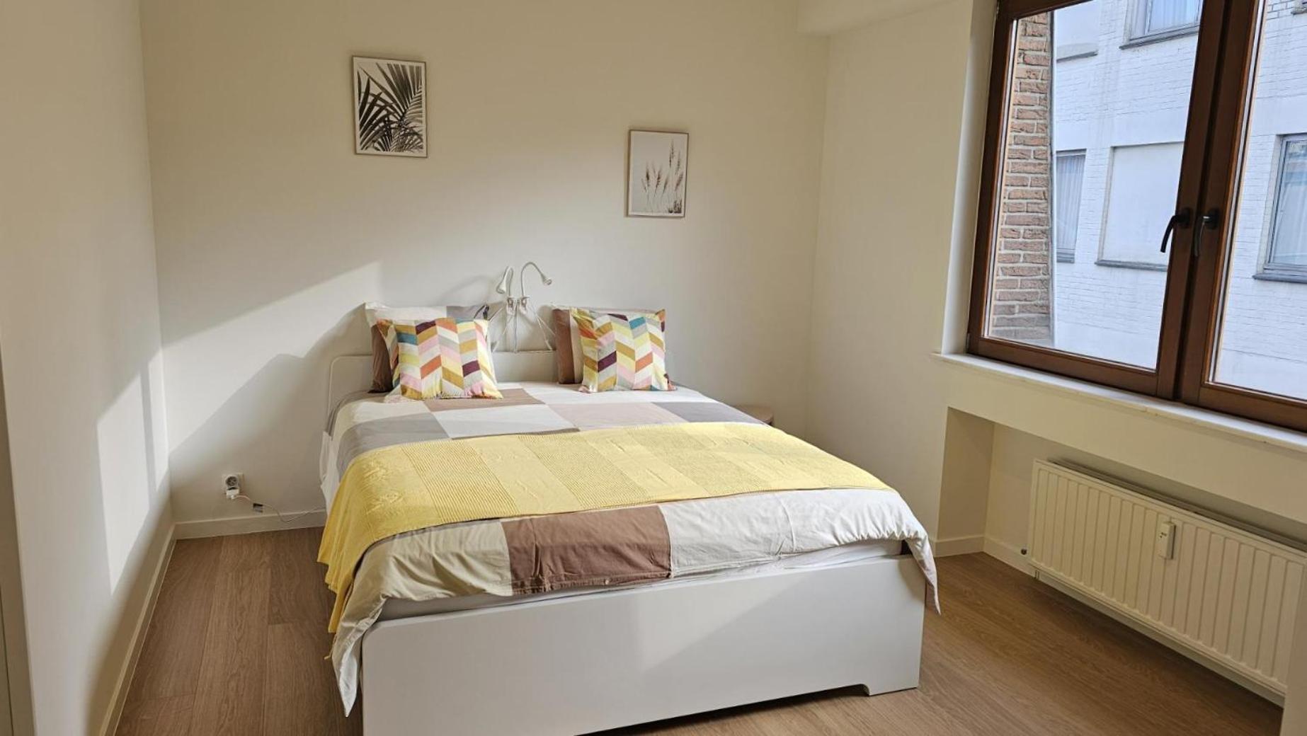 Apartment Chez Esmara Et Philippe Brussel Ruang foto