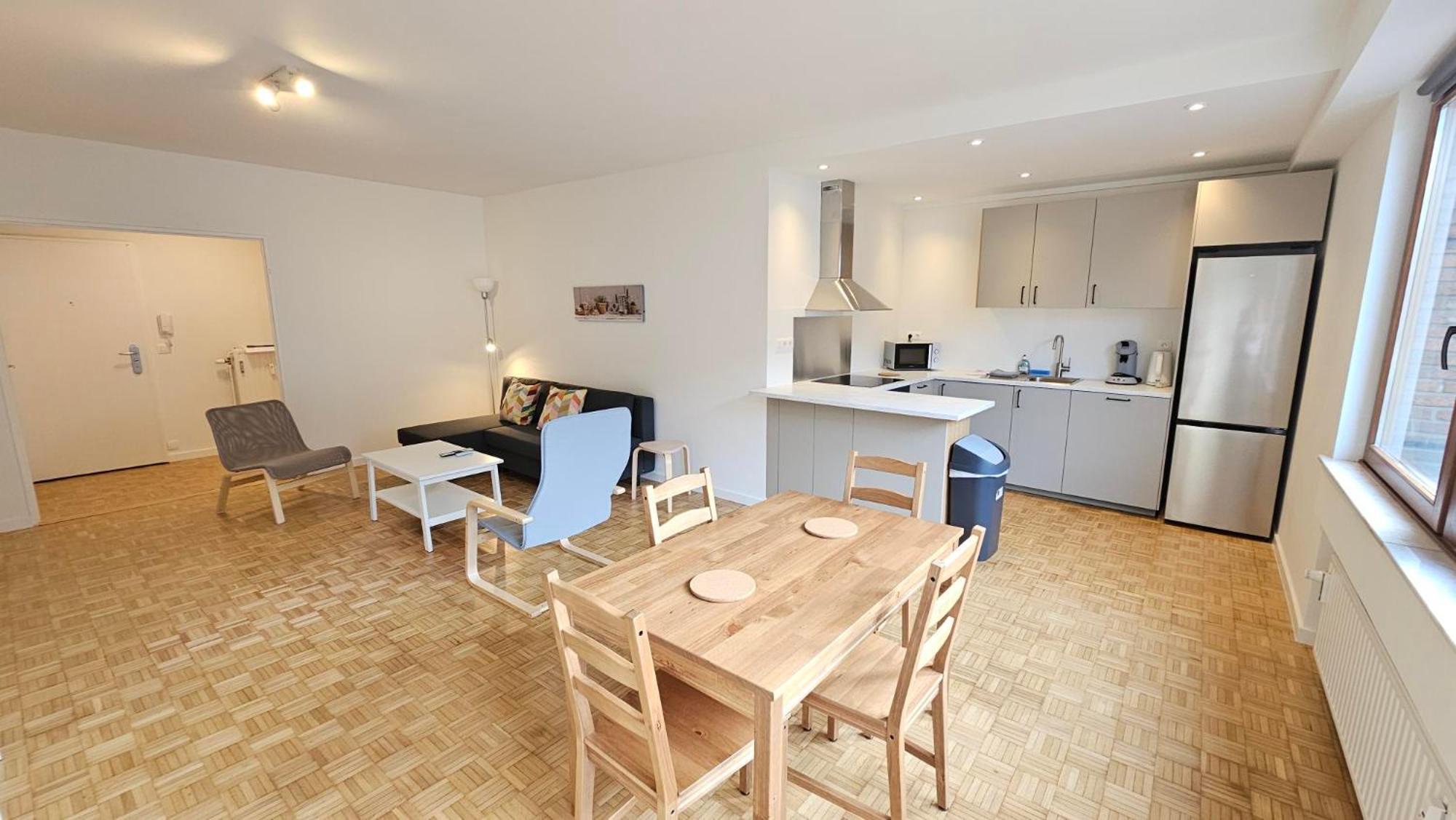 Apartment Chez Esmara Et Philippe Brussel Ruang foto